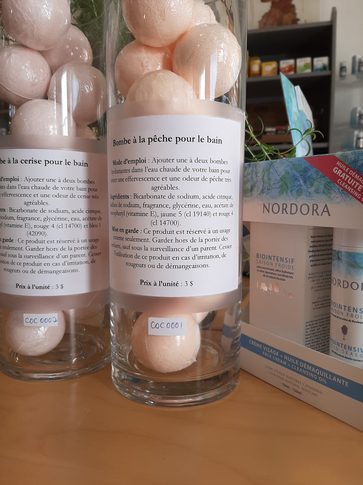 COC0001 - Bombe effervescente à la pêche pour le bain