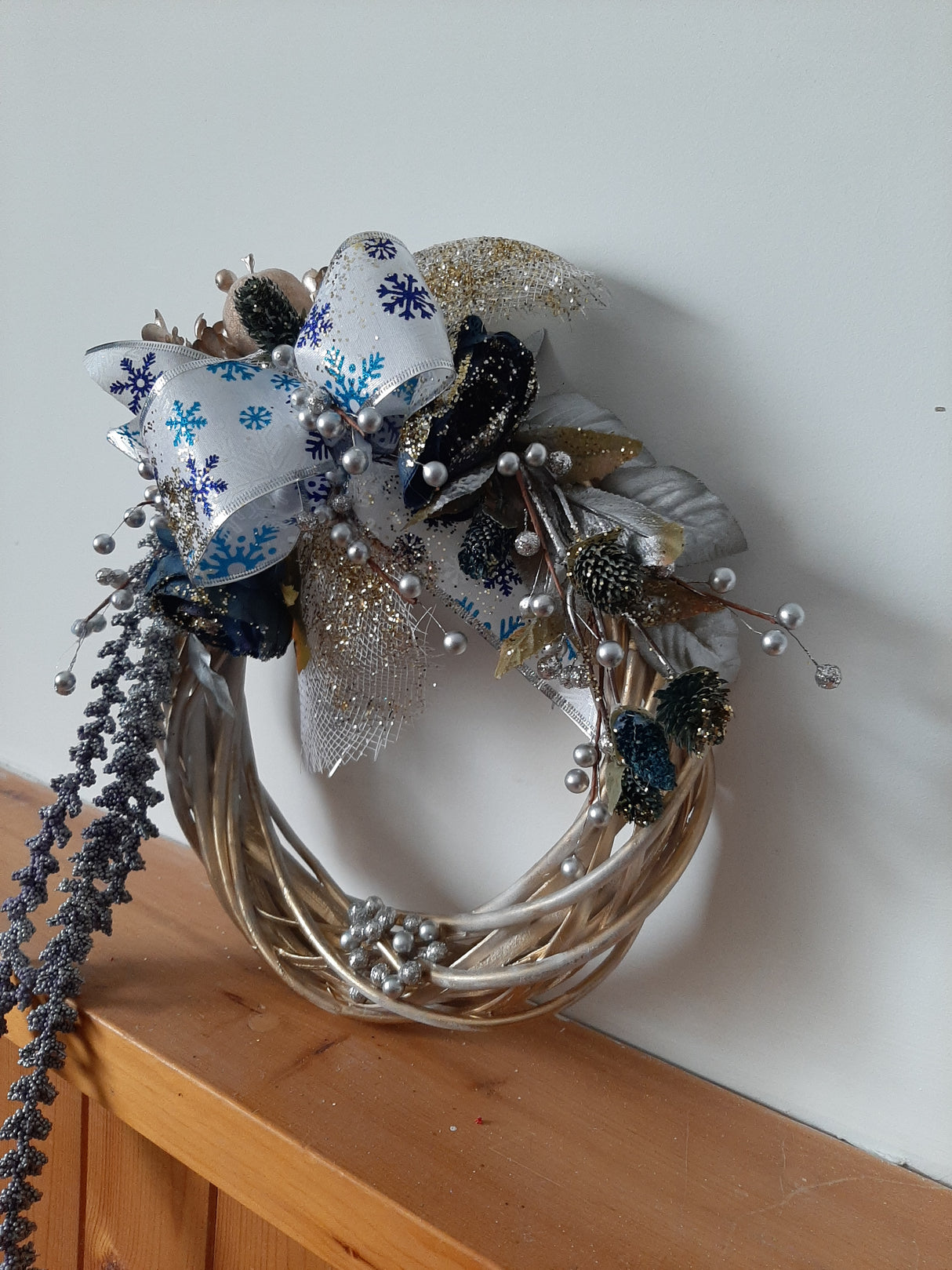 DÉCO-N - Couronne de Noël - ruban flocons de neige