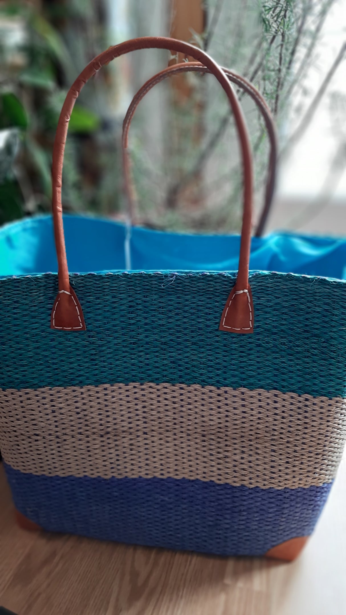 PAN0033 - 3-strip sisal basket - turquoise, beige and blue - Large