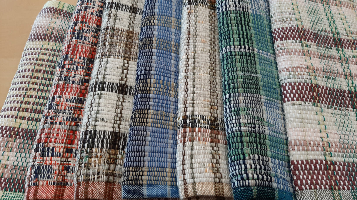 JUD0016 - Tapis de comptoir tissé
