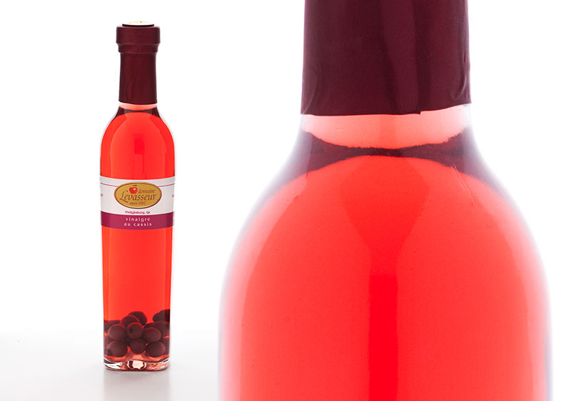 AUC0018 - Vinaigre fin - CASSIS