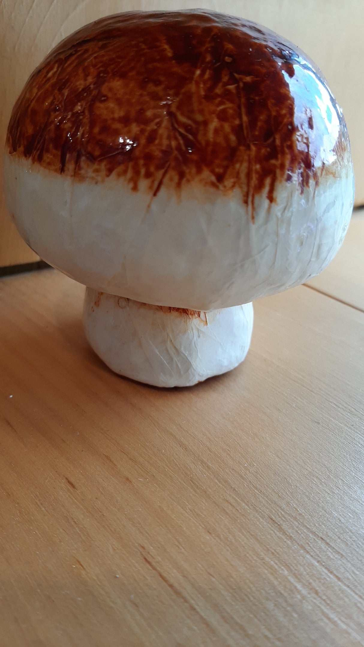 MUS0032 - Champignon de Paris blanc et orange foncé