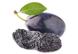 NEV0038 - Pitted prunes