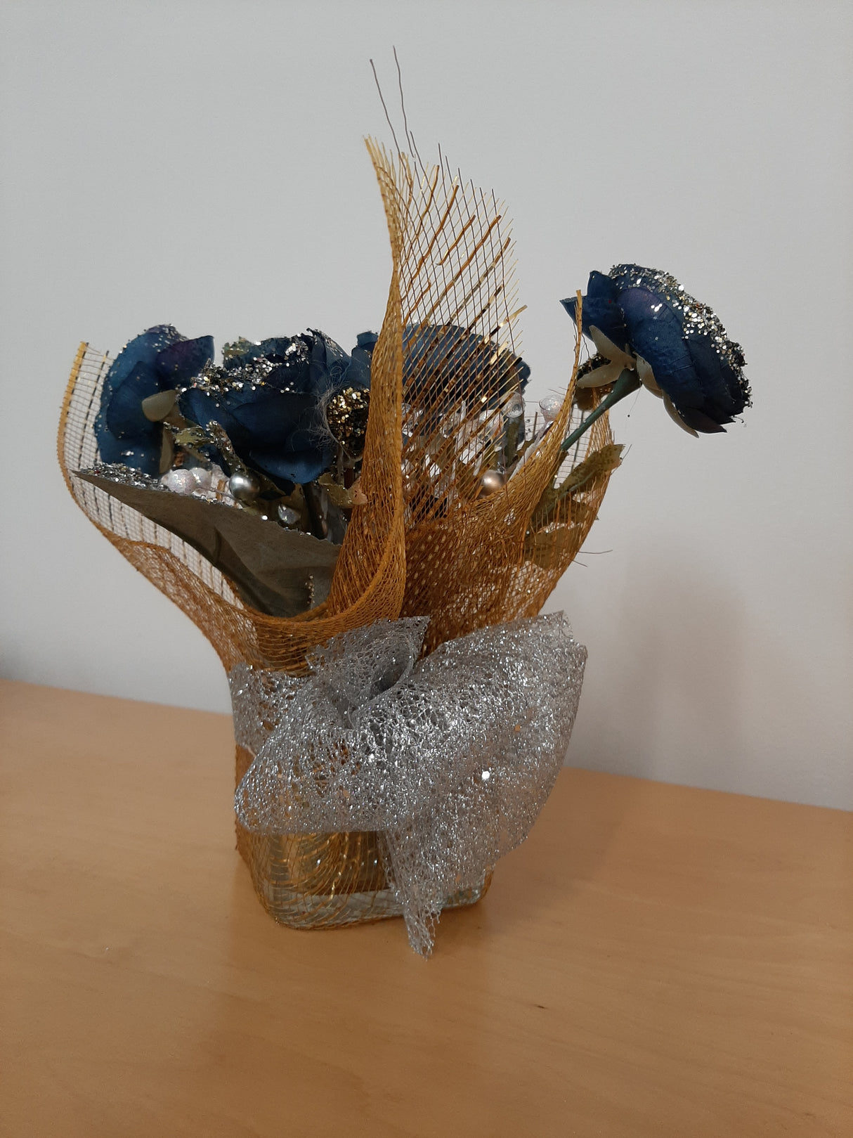 DÉCO-N - Arrangement of blue flowers