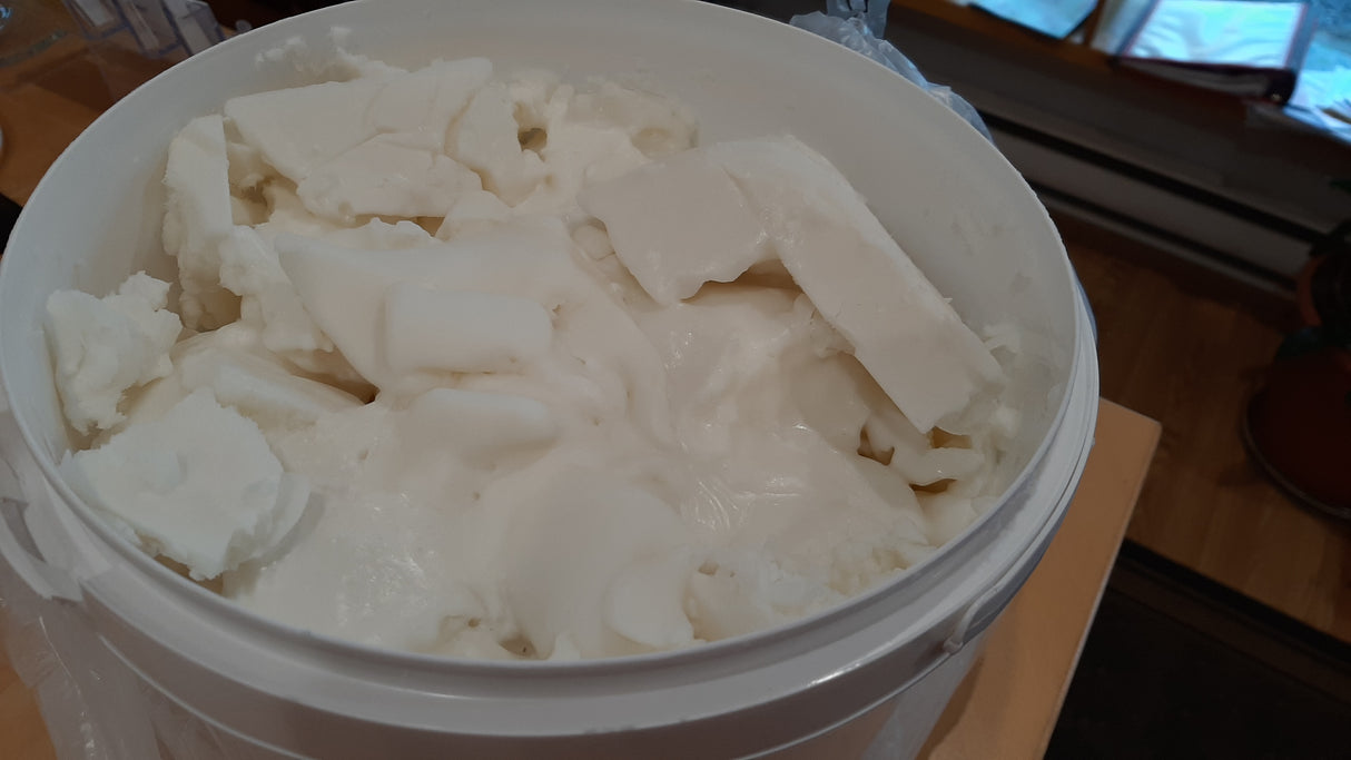 CAN0053 - Beurre de karité raffiné