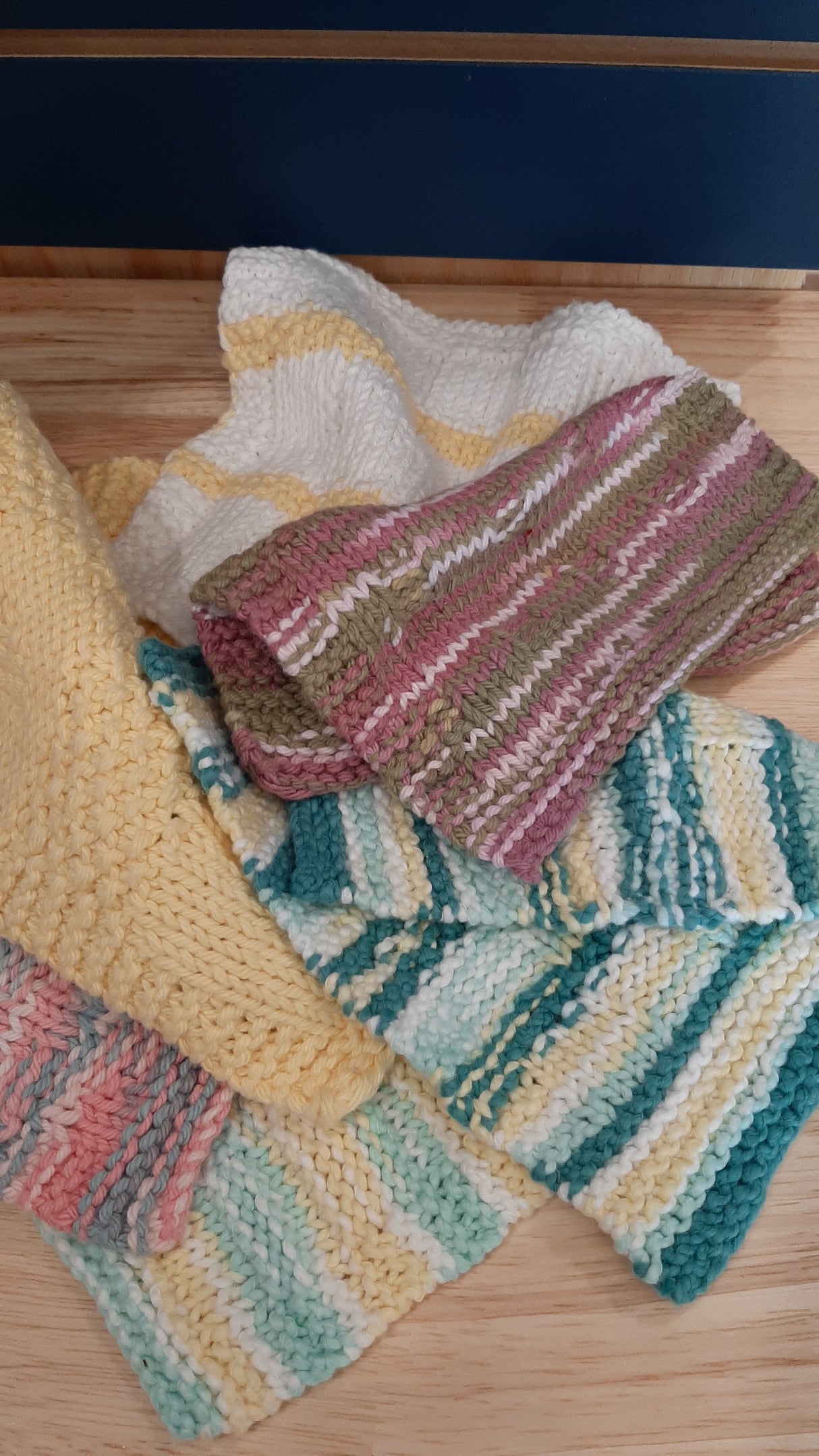 JUD0017 - Knitted dishcloth (small)