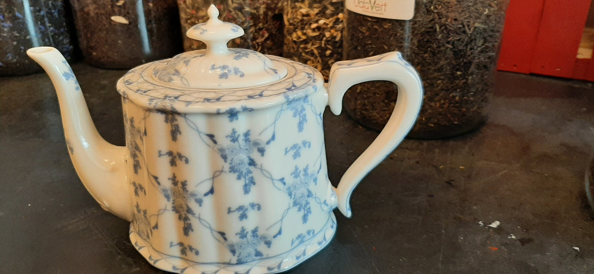 CSL0003 - Pink Brocade Teapot