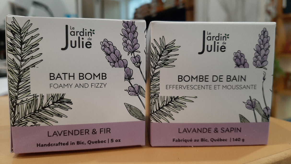 JdJ0421 - Effervescent and foaming bath bomb with lavender and fir