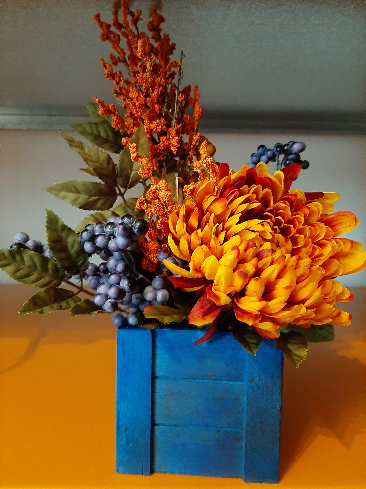 DÉCO-A - Blue basket with peony