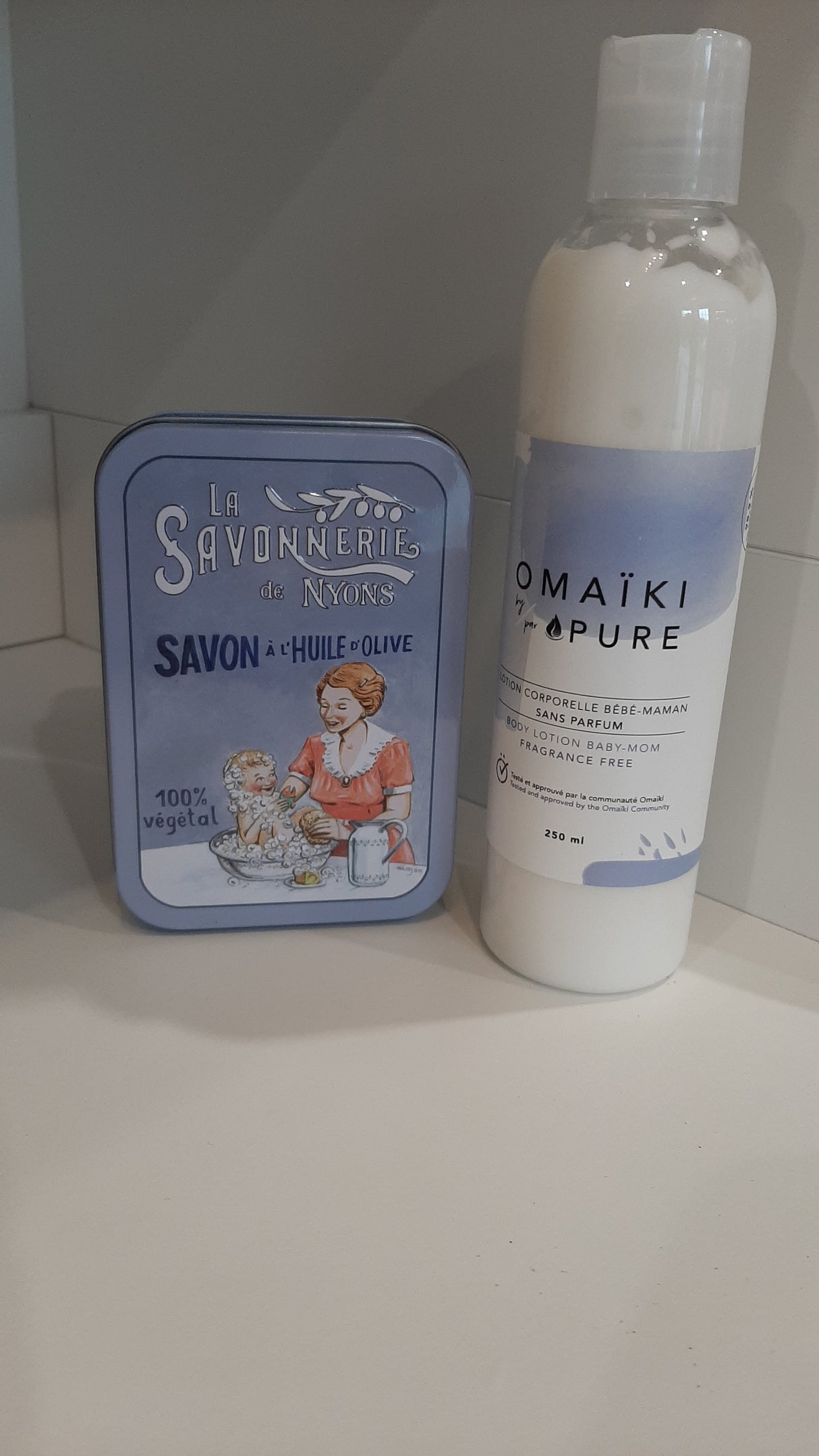 ENS0111 - Savon et lotion corporelle