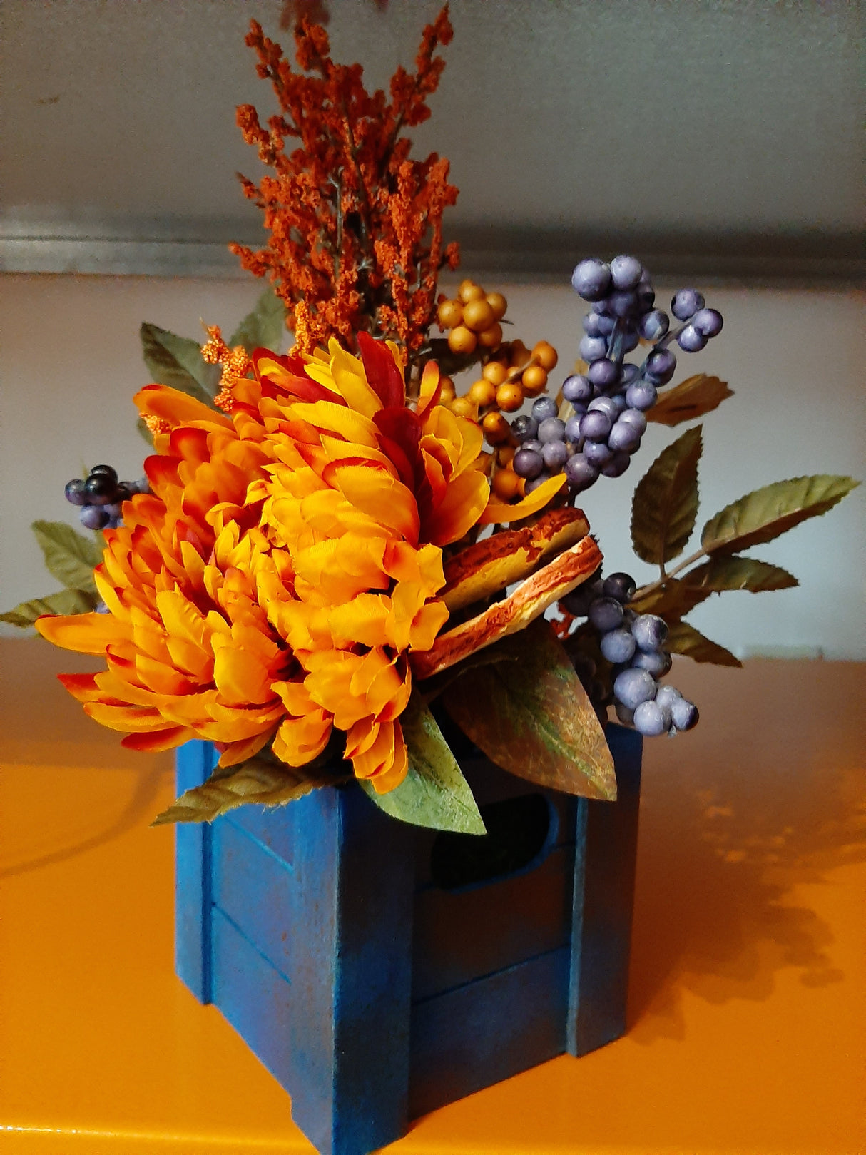 DÉCO-A - Blue basket with peony