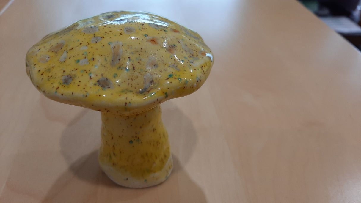 MUS0064 - Terracotta mushroom