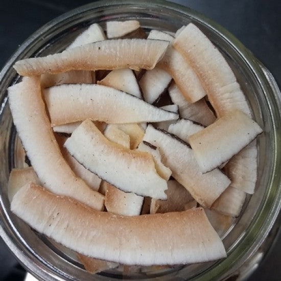 NEV0052 - Toasted and sliced coconut