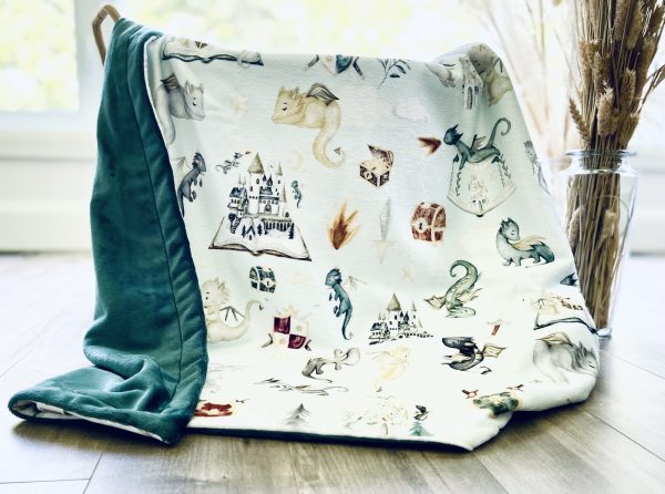 OC0037 - Minky blanket - Enchanted story