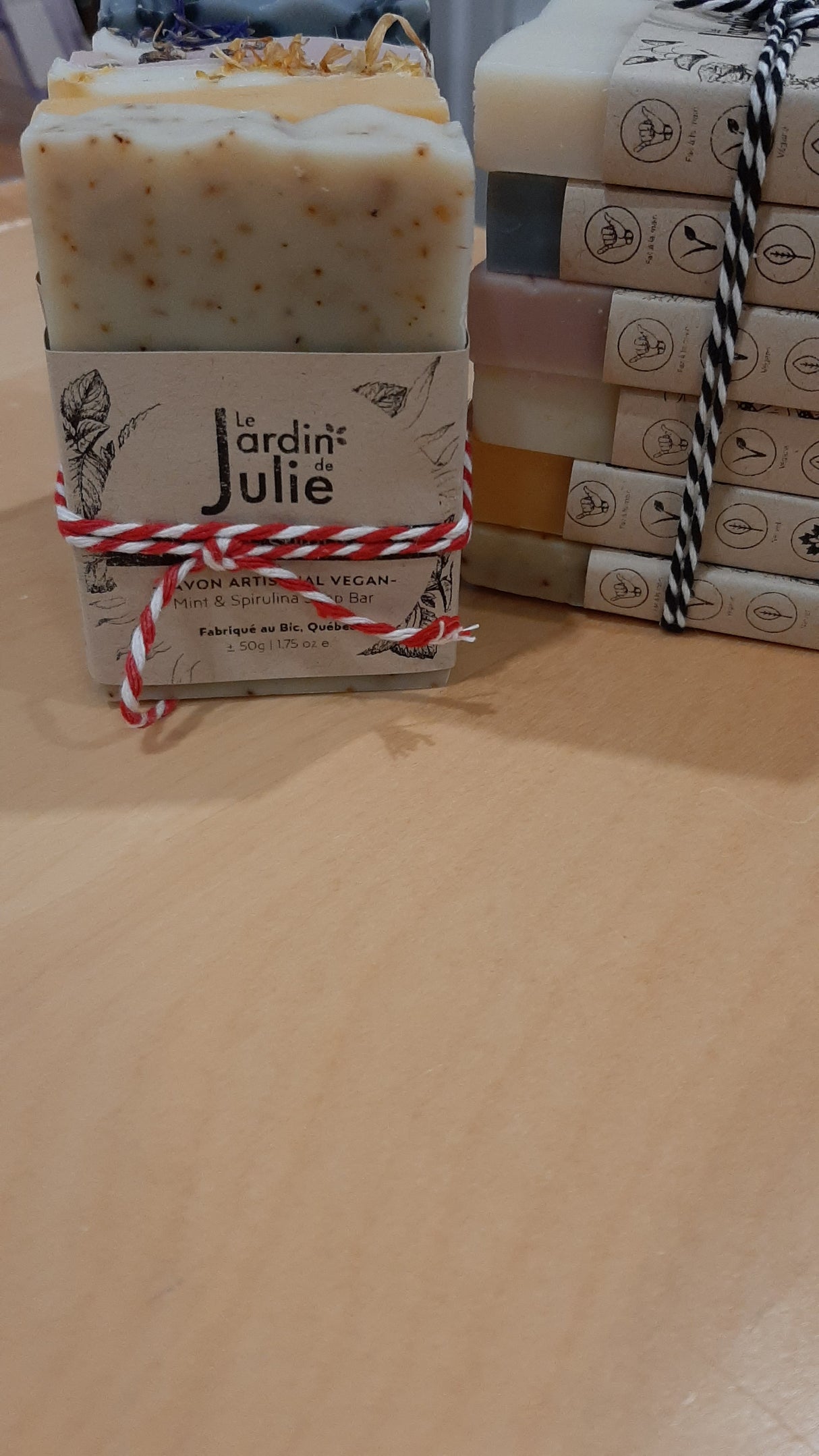 JdJ0037 - Discovery set of 6 small soaps