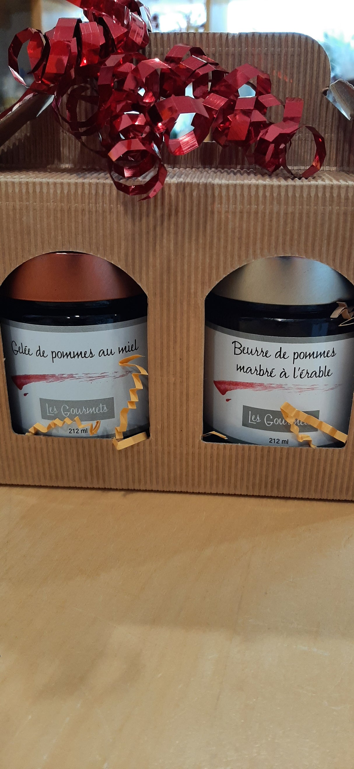 ENS0142 - Box of 6 oils and vinegars 