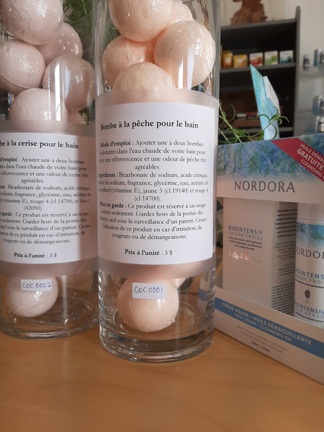 COC0001 - Bombe effervescente à la pêche pour le bain
