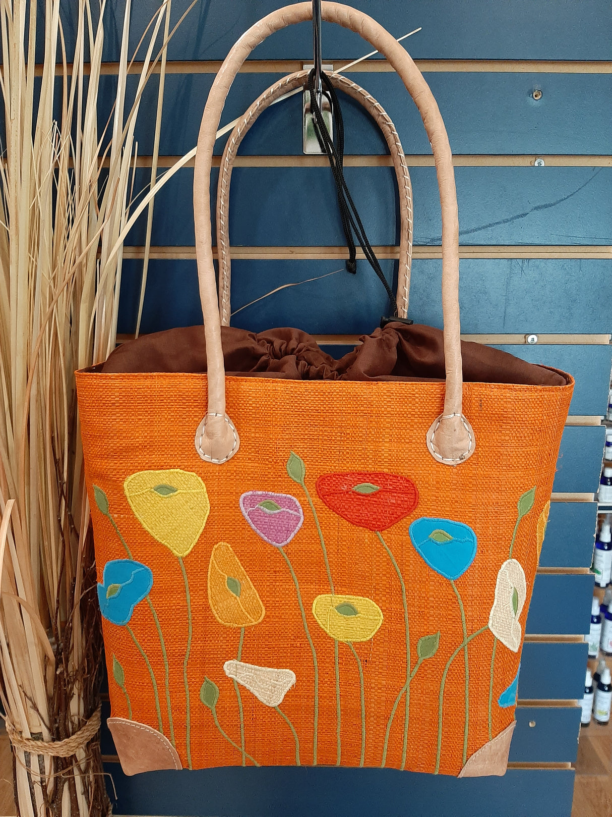 PAN0003 - Sac-panier orange avec motif de coquelicots multicolores