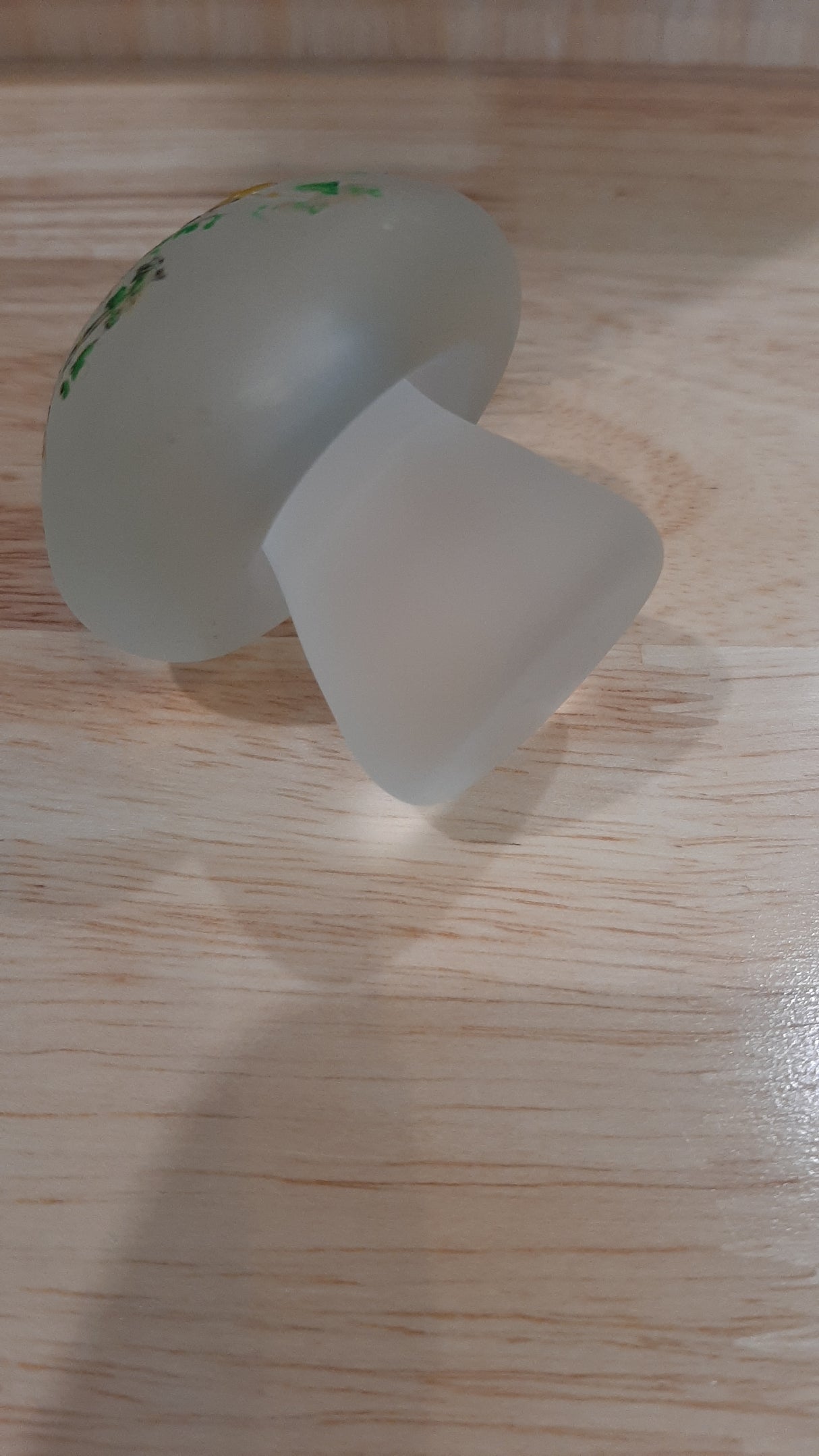 MUS0092 - Champignon en verre avec hiboux peints