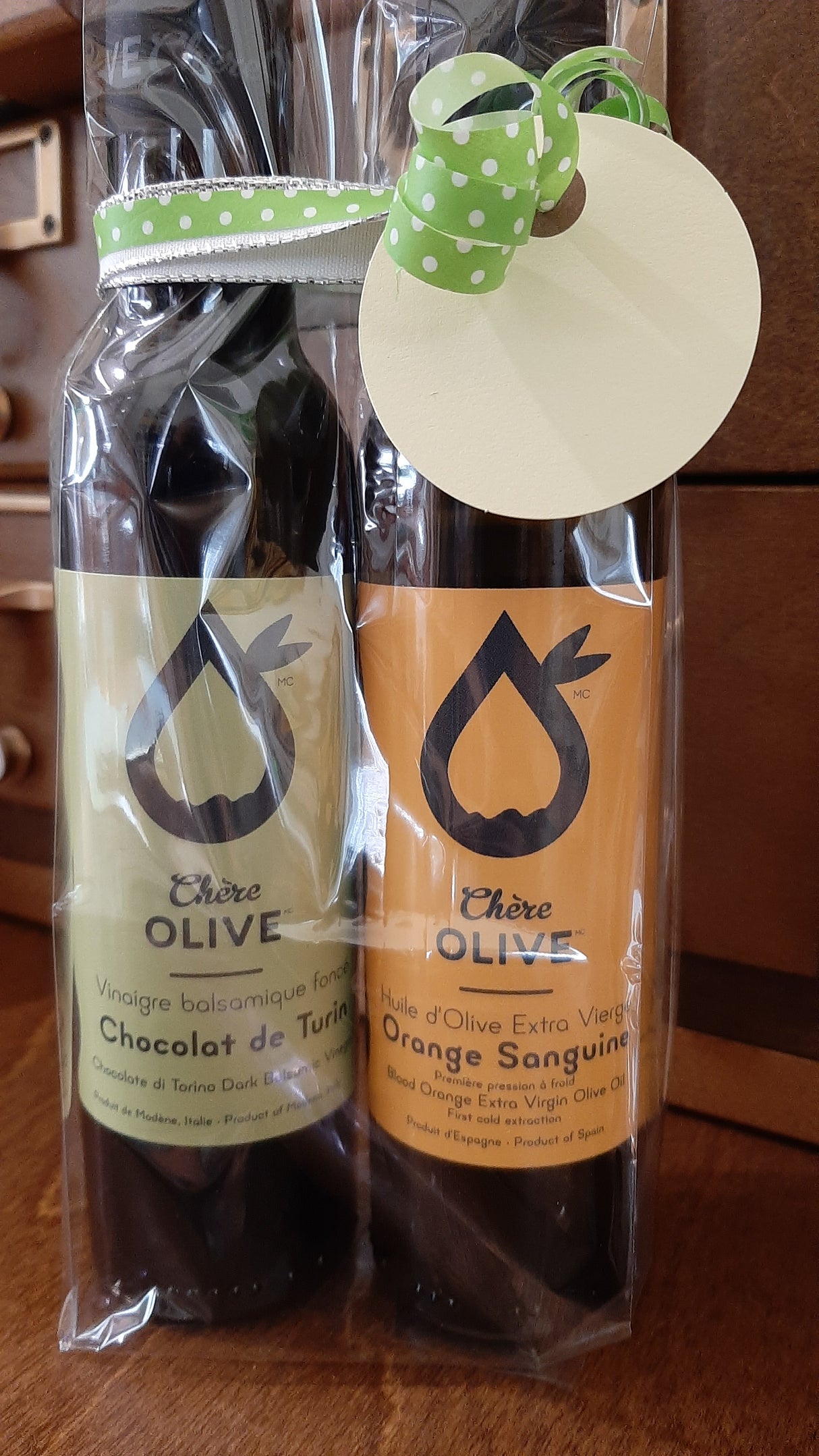 ENS0114 - Ensemble-cadeau huile d'olive & vinaigre balsamique