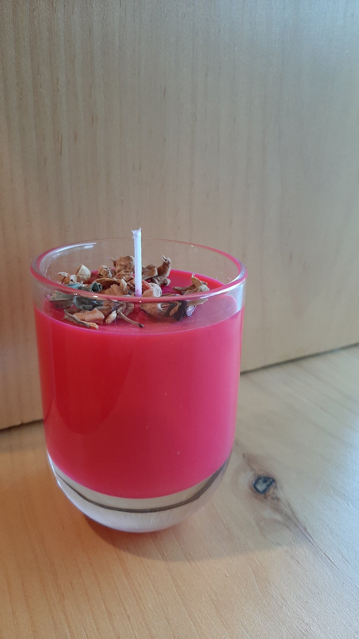CAN0035 - Chandelle dans un petit verre à fond épais
